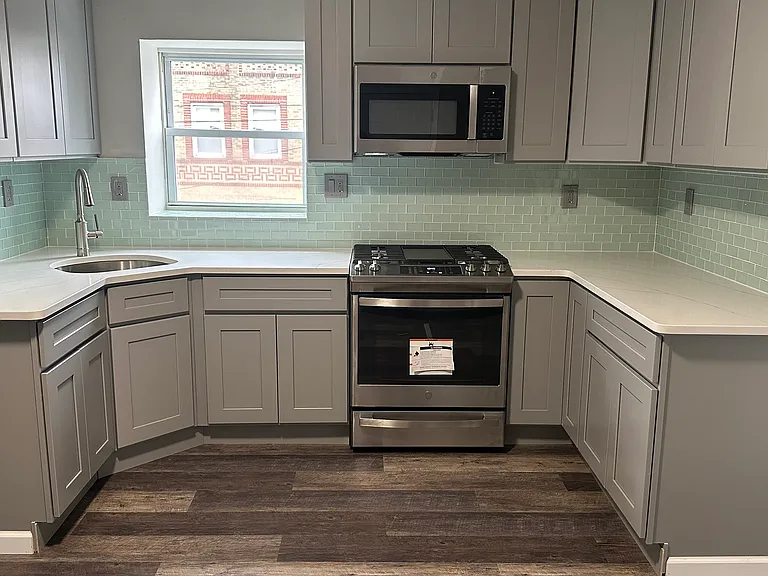 1701 S Wood Ave #3 — Photo 8