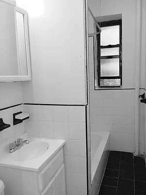 Rented by Albert Attias, LREB | media 12