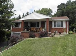 126 Hillview Dr, Elizabeth, PA 15037
