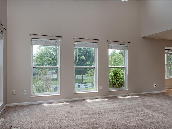 5th image of 12074 Bentwood Farms Dr
