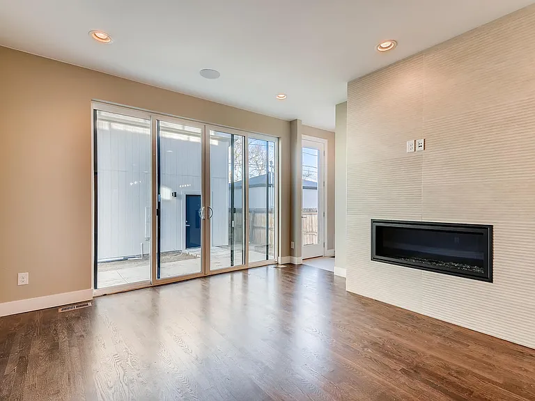 3963 N Vrain St — Photo 12
