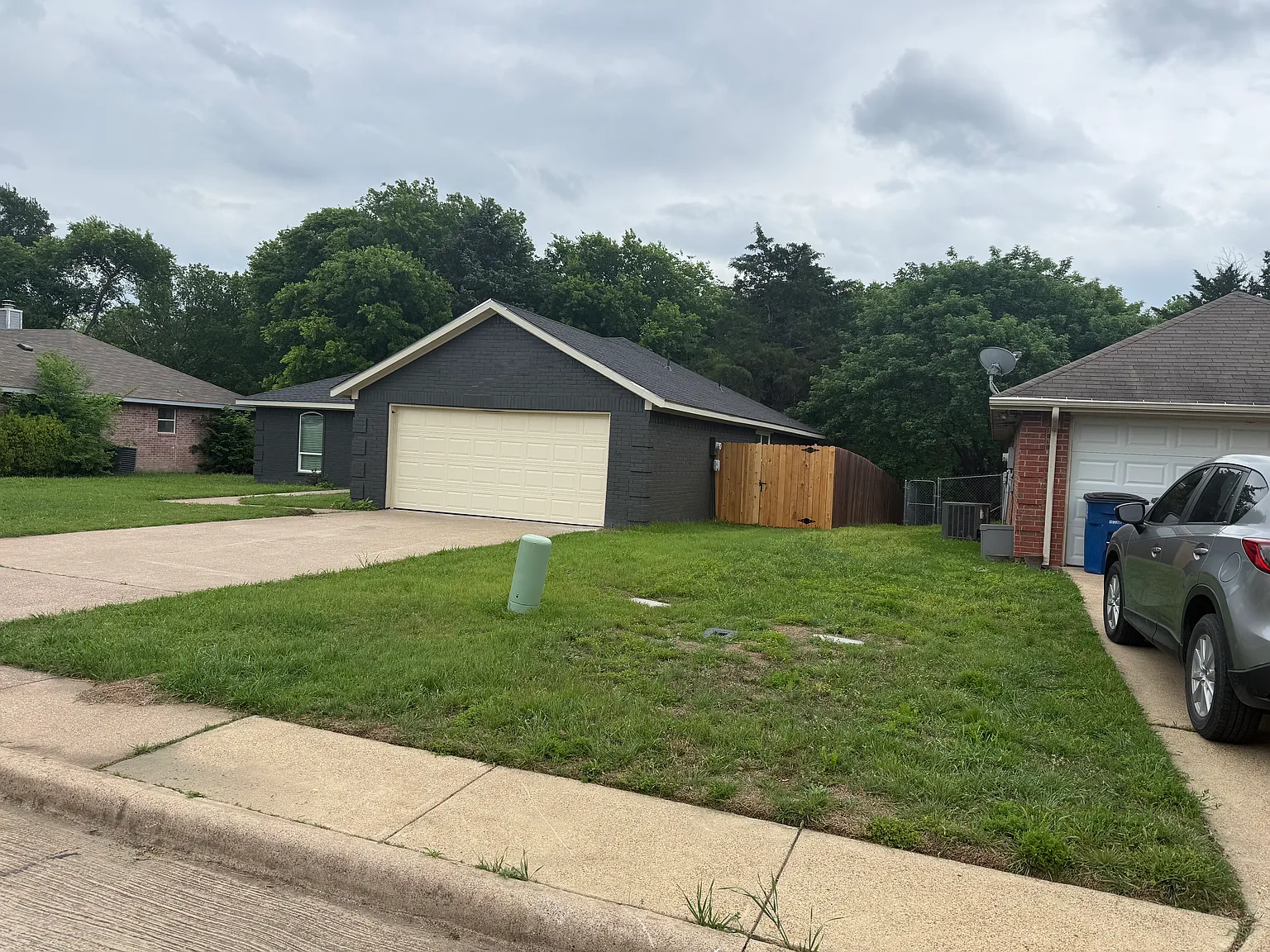 3 bed, 1659 sqft, $2,150 — Photo 4