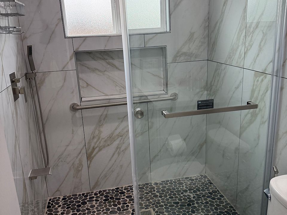 1st image of 6356 Freeborn Dr #1
