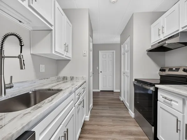 235 Winthrop St APT 5510, Medford, MA 02155