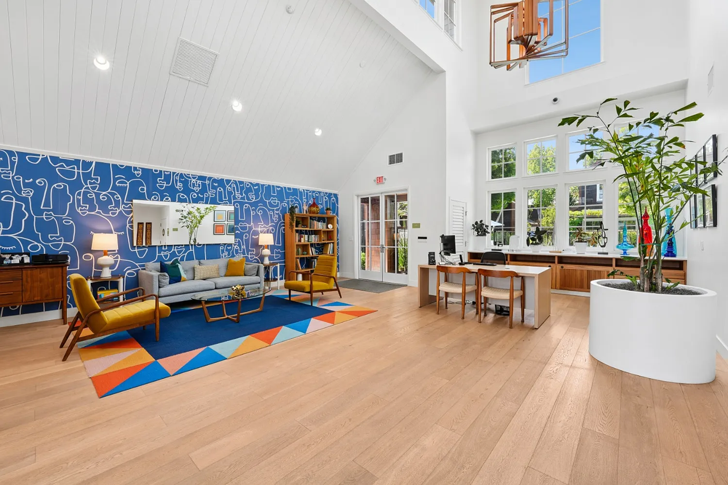 Grove Apartments — Photo 3