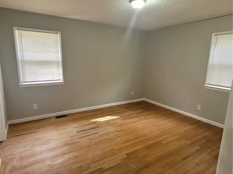 3147 Haven Ct — Photo 15