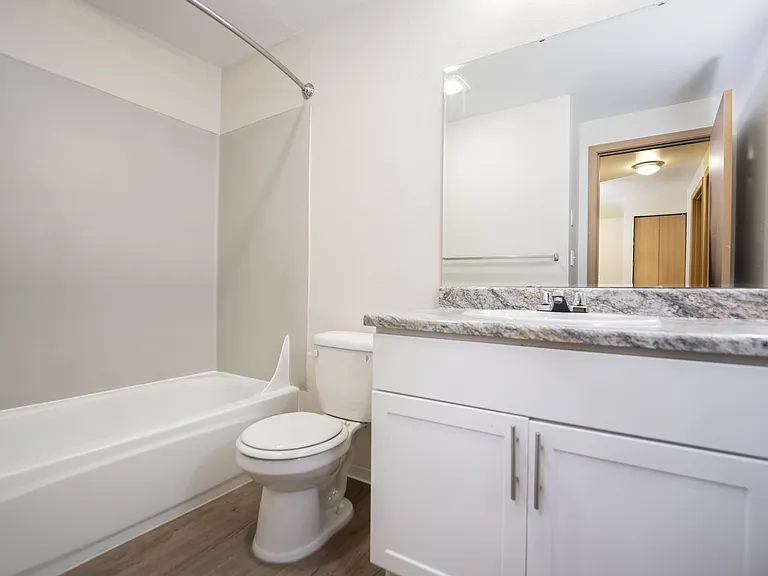 2x1 - 970 Sq Ft 2x1 - 970 Sq Ft