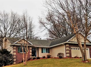 1406 N G St, Indianola, IA 50125