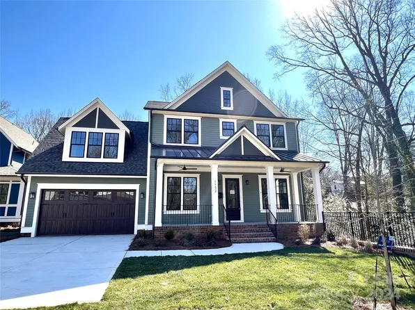 1152 Ashbrook Pl, Charlotte, NC 28209