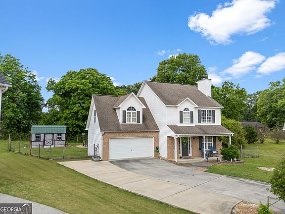 2nd image of 106 Summerfield Ct NE