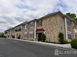 475 Avenel St #108, Avenel, NJ 07001