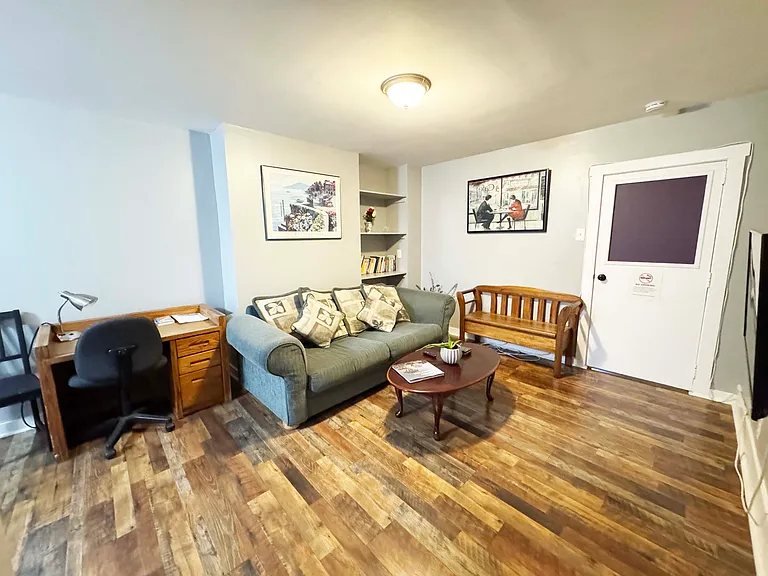 4212 Haldane St #2 — Photo 3
