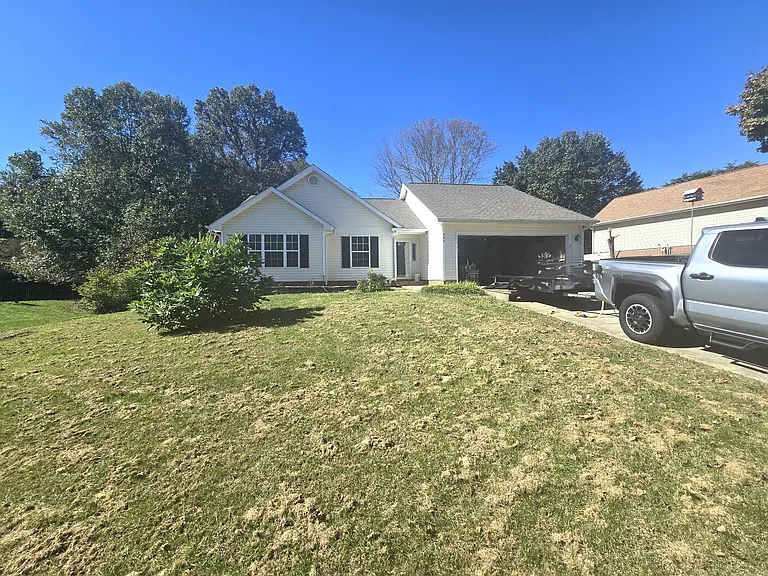 604 Summerwalk Rd — Photo 1