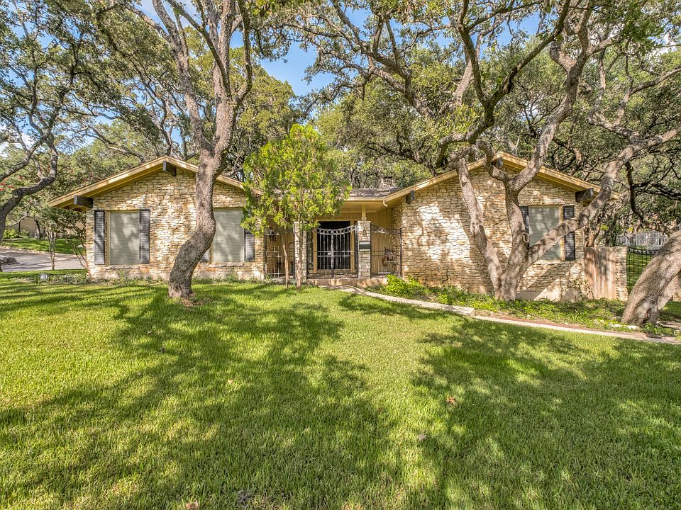 1st image of 4119 Sylvanoaks Dr