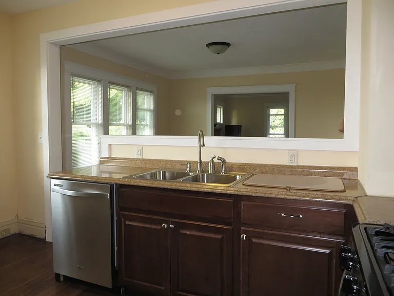 1520 E 1st St #1520 — Photo 6