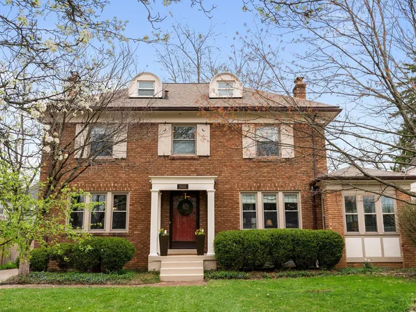 1900 Coventry Rd, Columbus, OH 43212