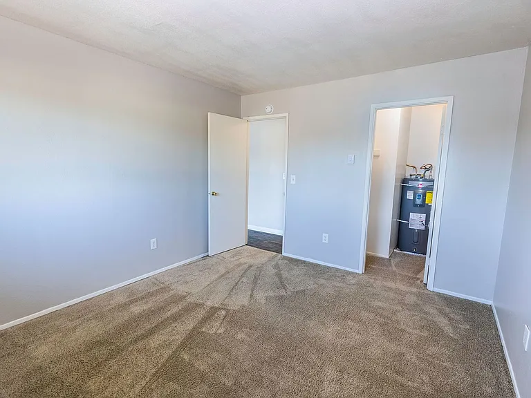 Keystone East — Photo 38