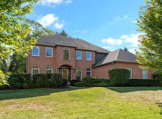 18192 W Pond Ridge Cir, Gurnee, IL 60031