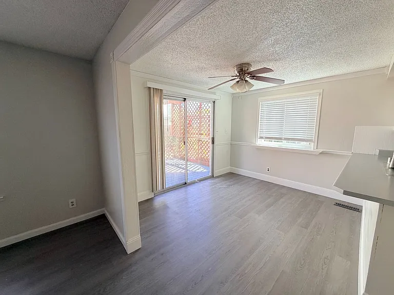 1862 Espee Ct — Photo 7