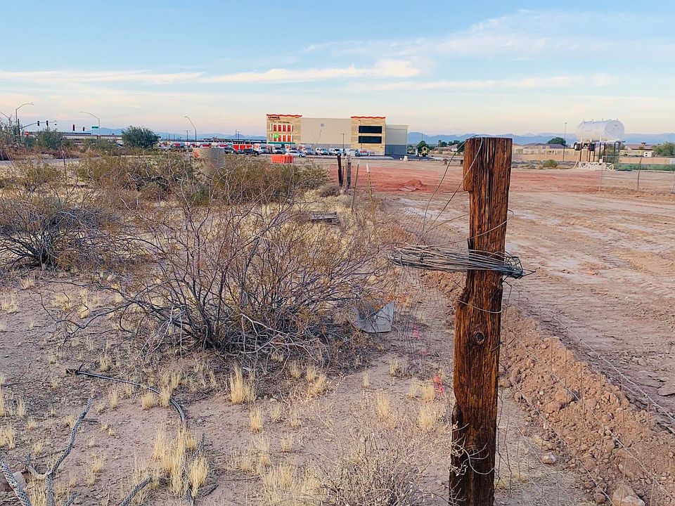 2nd image of 6036 W Sun Dance Dr