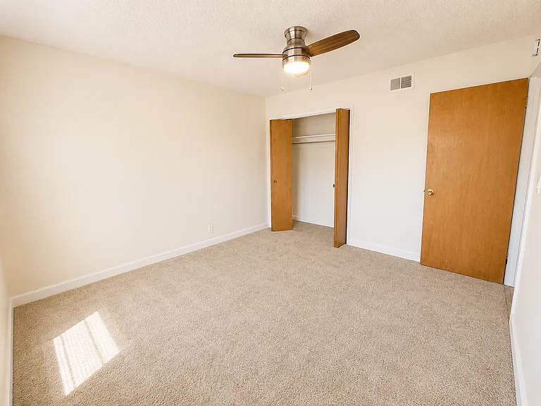 5240 Prosperity Ln — Photo 6