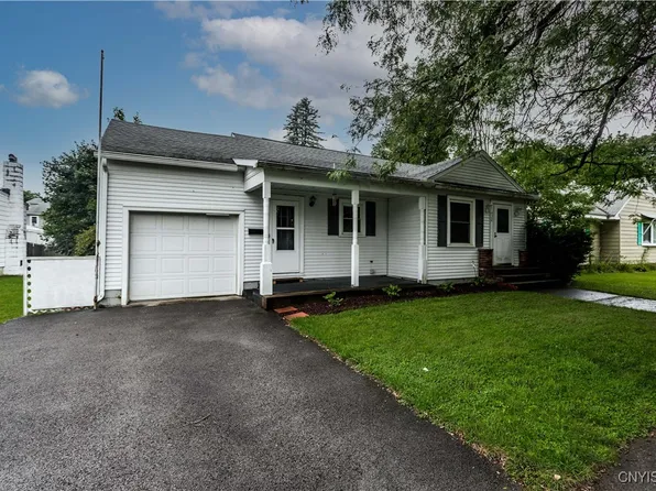 424 Leonard St, Oneida, NY 13421