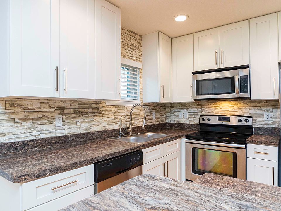 1st image of 9 S Leonardi St