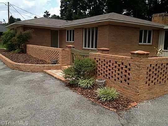 2nd image of 500 Baker Rd