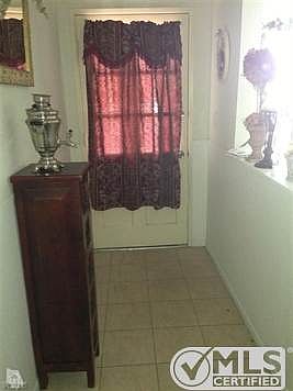 3rd image of 891 Jay Ave