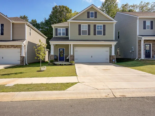 206 Wanderlust Ct, Johnson City, TN 37604