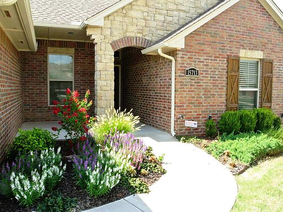 2nd image of 15713 Wood Creek Ln