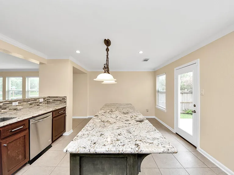 3815 Pebble Garden Ln — Photo 22