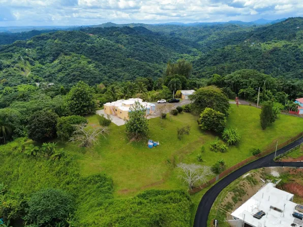 0 Highway 108 Int Leguisamo Casa 3 0 Pike #Km-11.3-4c, Mayaguez, PR 00680