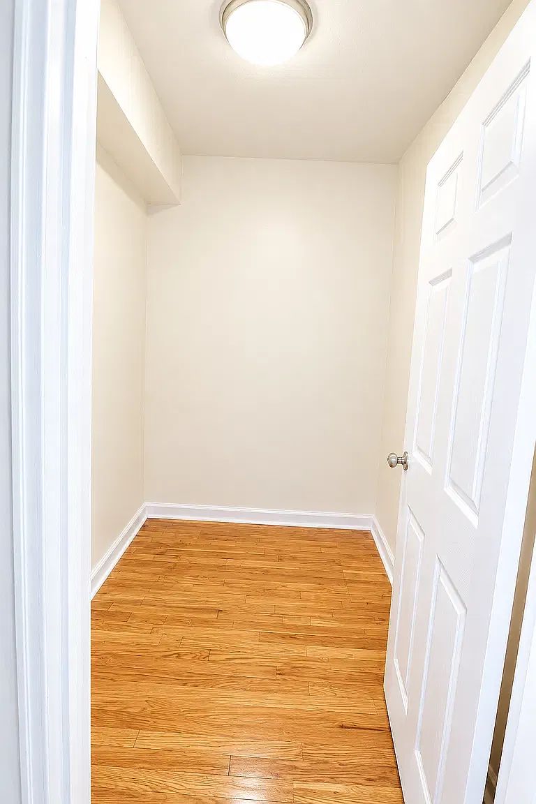 34-15 Parsons Boulevard — Photo 3