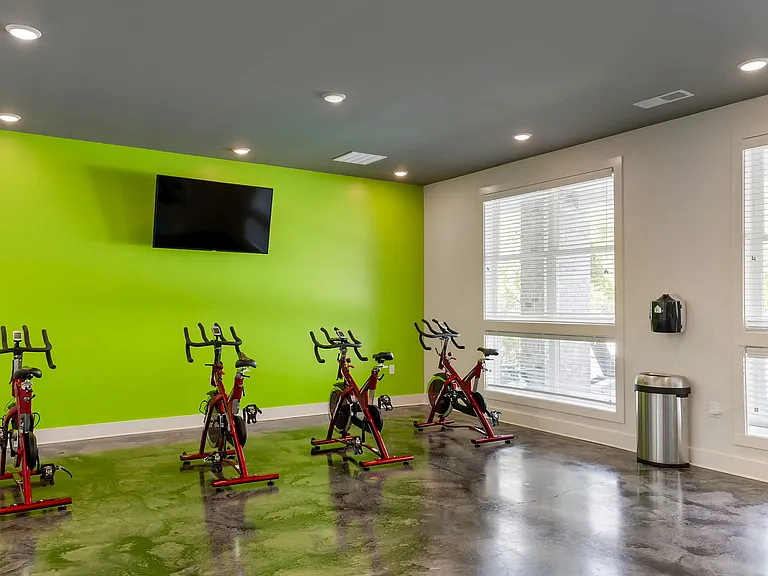 Skyland Exchange Apartments — Photo 15