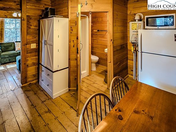 24th image of this home