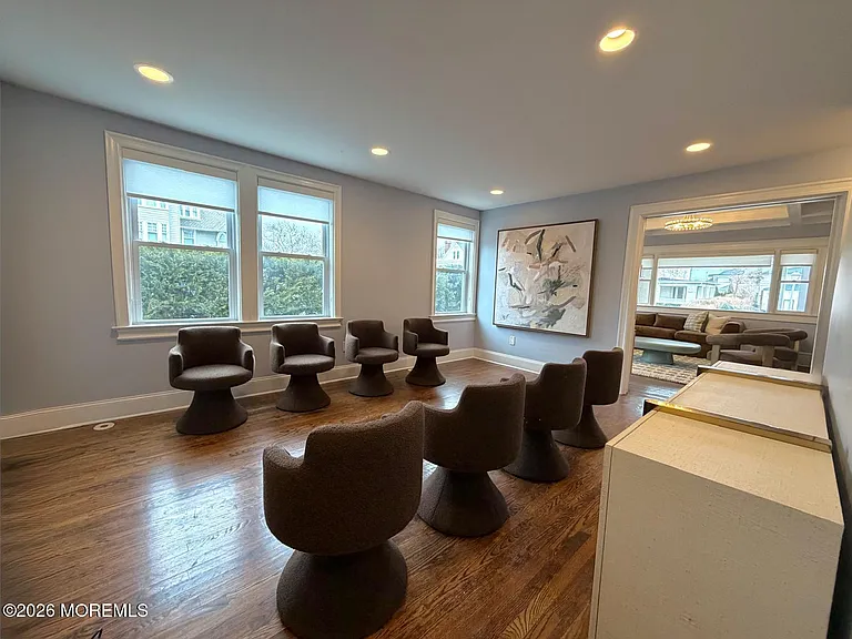 125 Cedar Ave — Photo 13