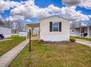 219 Rona Blvd, Pataskala, OH 43062