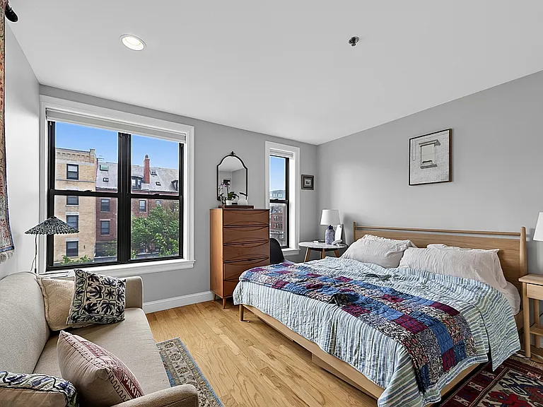 1723 Washington St #302 — Photo 21