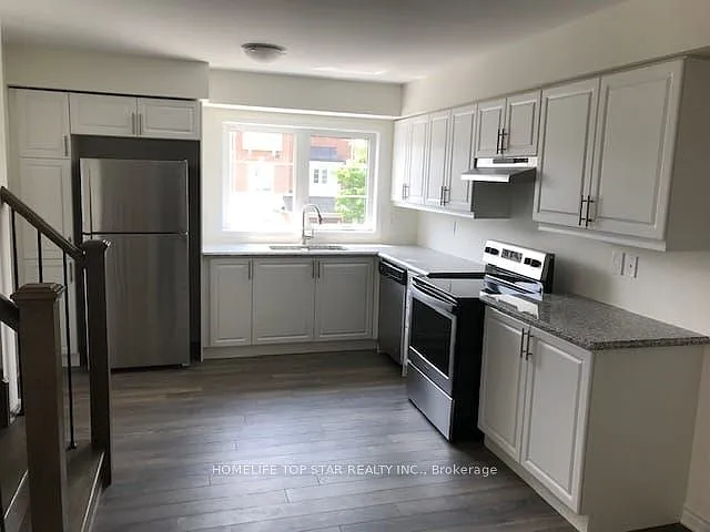 34 Deans Dr — Photo 6