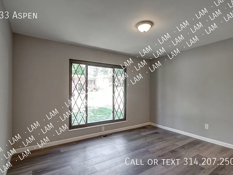 533 Aspen Dr — Photo 13
