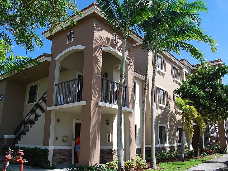 1st image of 22621 SW 88th Pl Unit 101