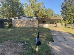 4270 Bow St, Memphis, TN 38109