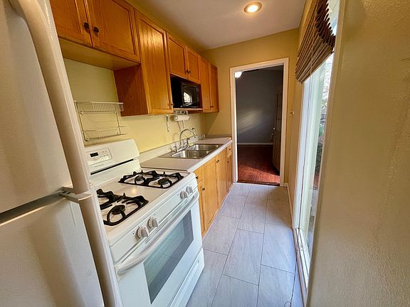 5th image of 5804 Camp St