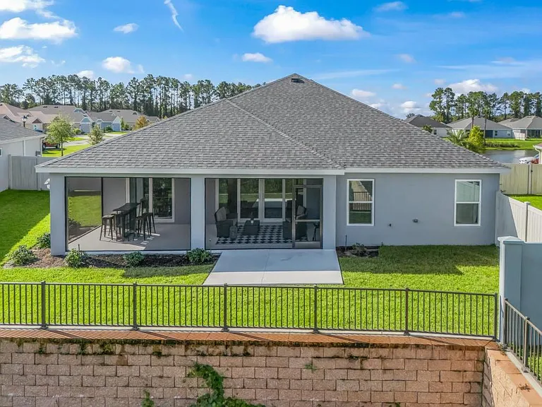 1393 Daniel Way — Photo 43