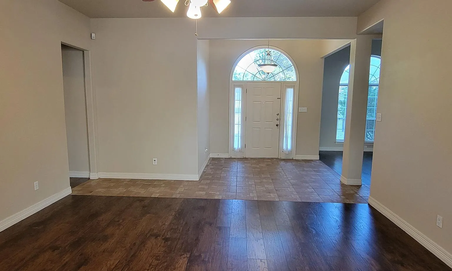 4 Hollywood Ct — Photo 4