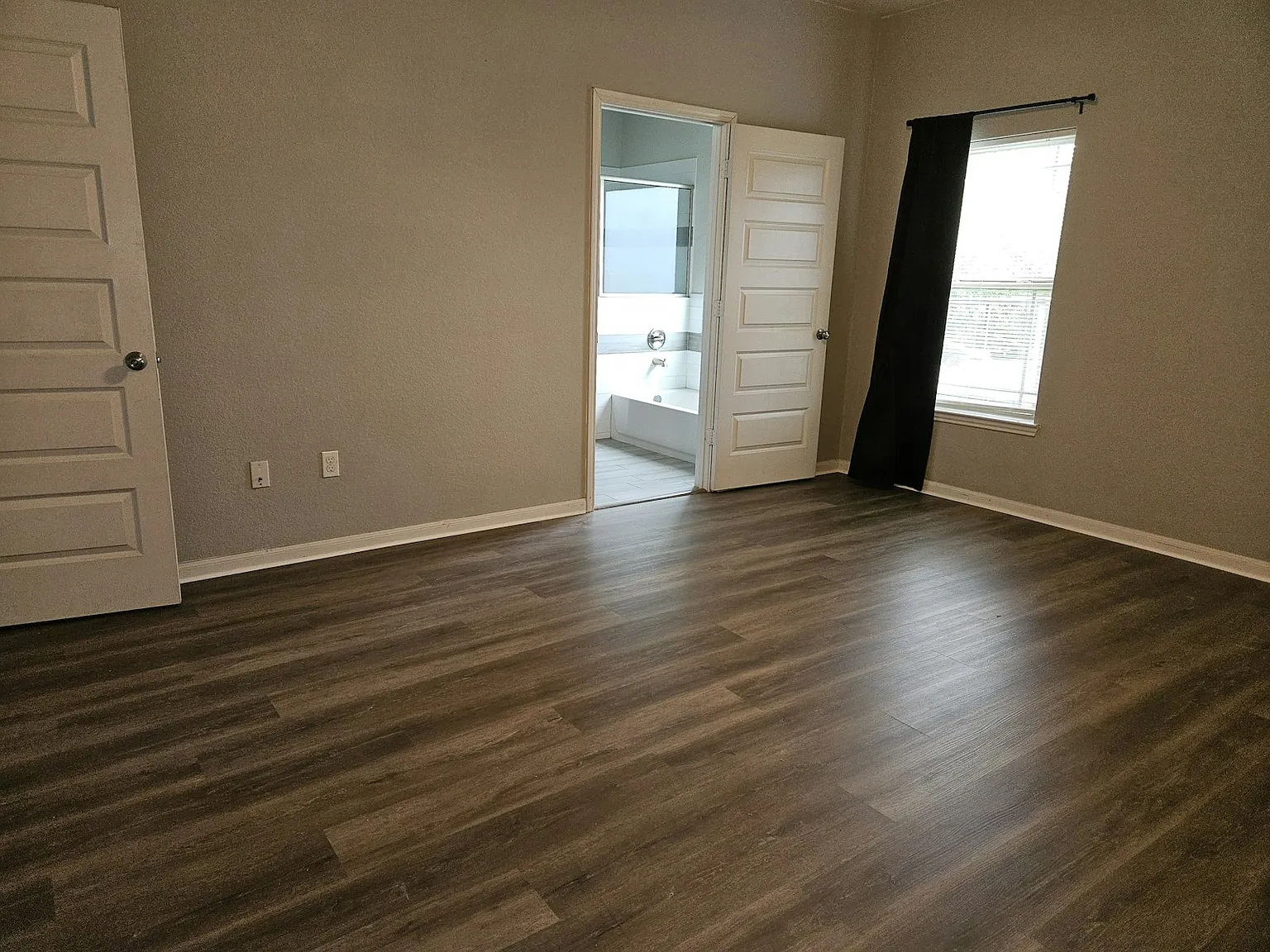 4801 Wenda St — Photo 4