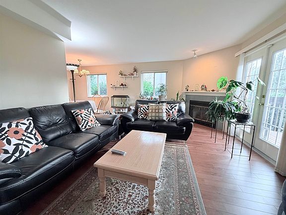 2nd image of 1336 Pitt River Rd #4