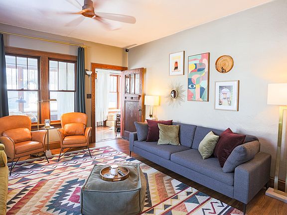 5th image of 115 S Dallas St