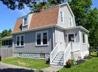 5 Wilbur Ave, Dartmouth, MA 02747